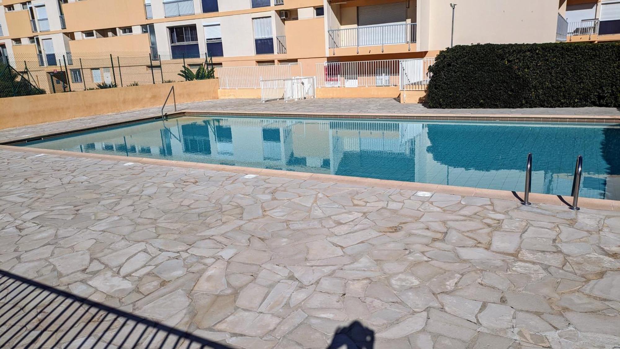 Studio Avec Coin Nuit, 100 M De La Mer Le Lavandou Εξωτερικό φωτογραφία