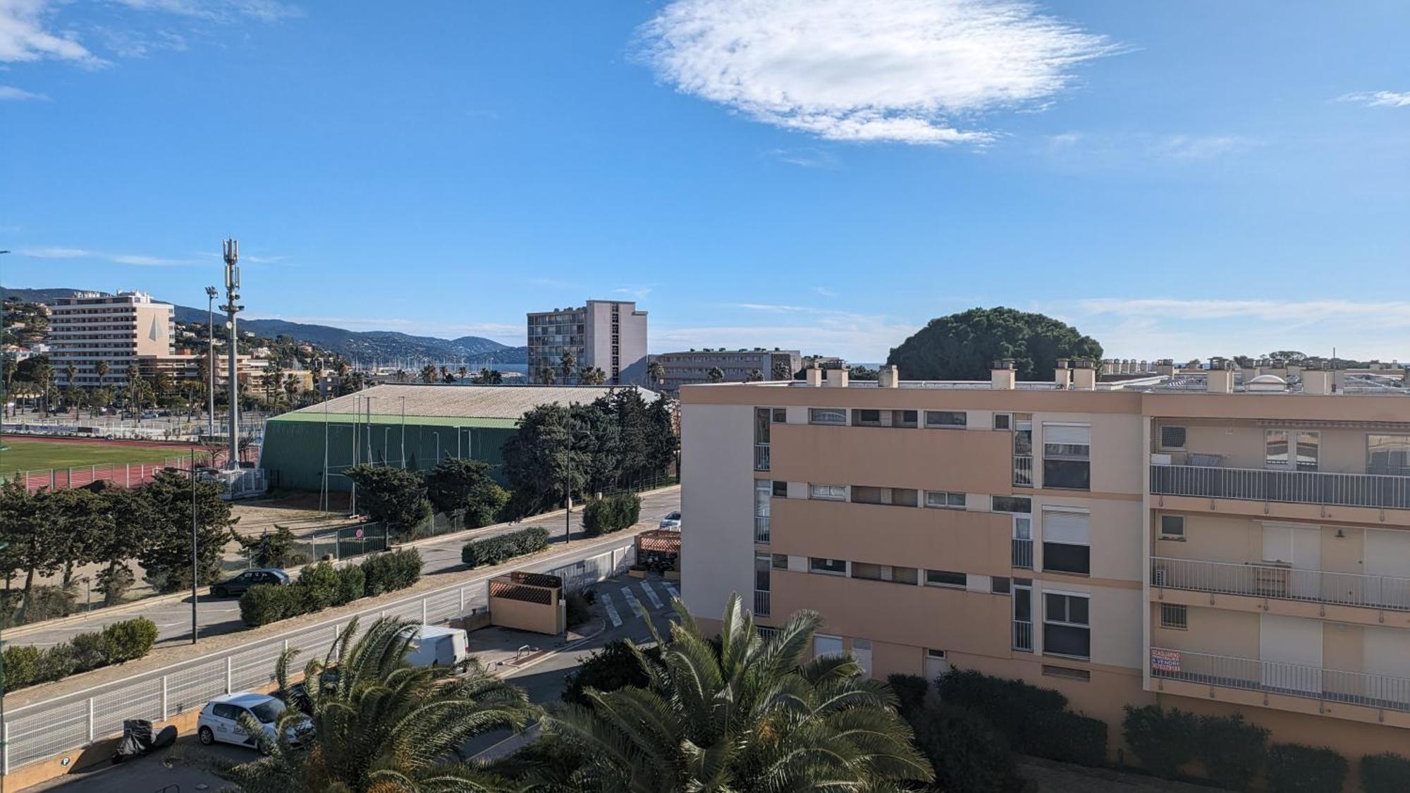 Studio Avec Coin Nuit, 100 M De La Mer Le Lavandou Εξωτερικό φωτογραφία